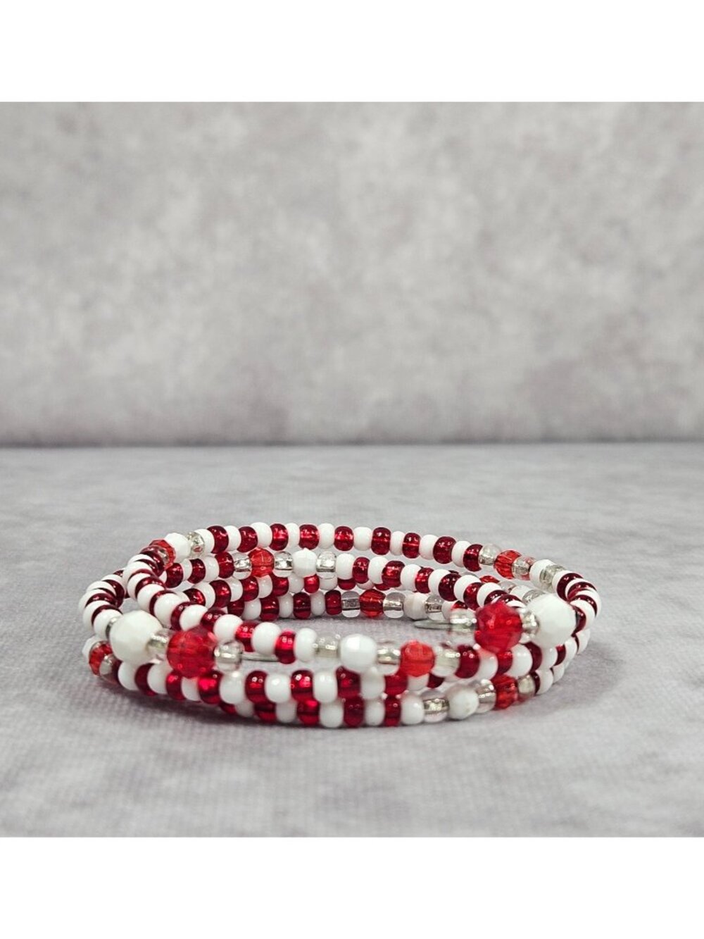 LDE OSHUN Ochun bracelet Crystal and Czechs White Red Yoruba religion Santería